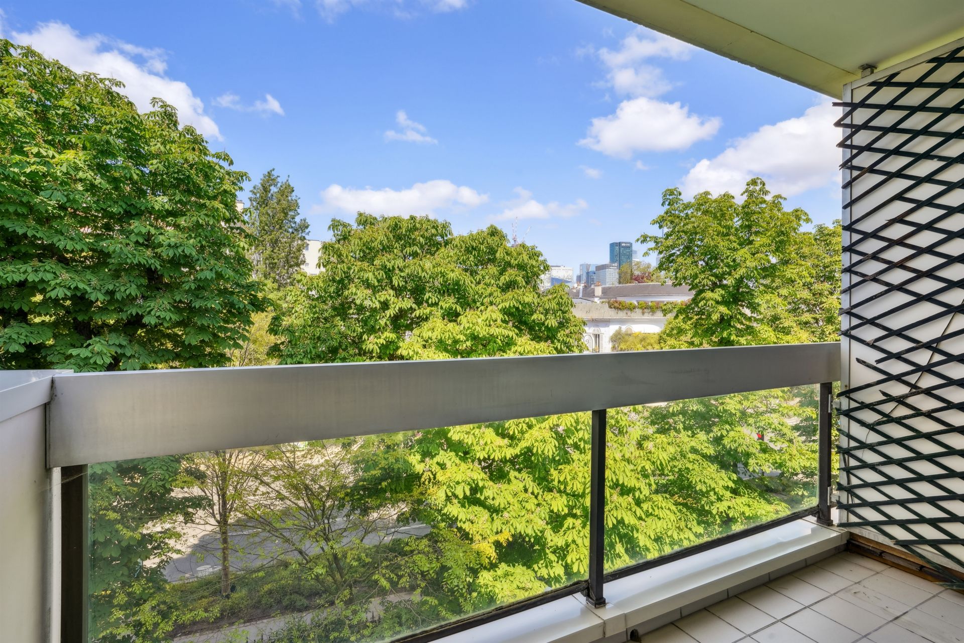 luxury apartment 3 Rooms for sale on NEUILLY SUR SEINE (92200)