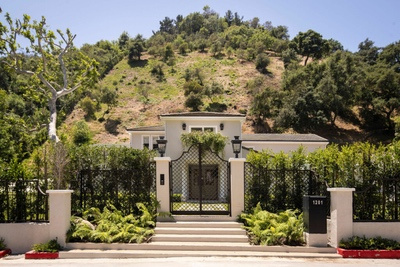 Une villa d’exception à Bel-Air, ancienne propriété de Serena Williams, est à vendre pour 12 millions d’euros : un joyau du luxe et du raffinement