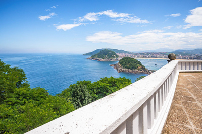 Perched on the Heights of San Sebastián, the Villa Zurgena Offers Breathtaking Panoramic Views of La Concha Bay, Santa Clara Island, and the Vast Atlantic Ocean